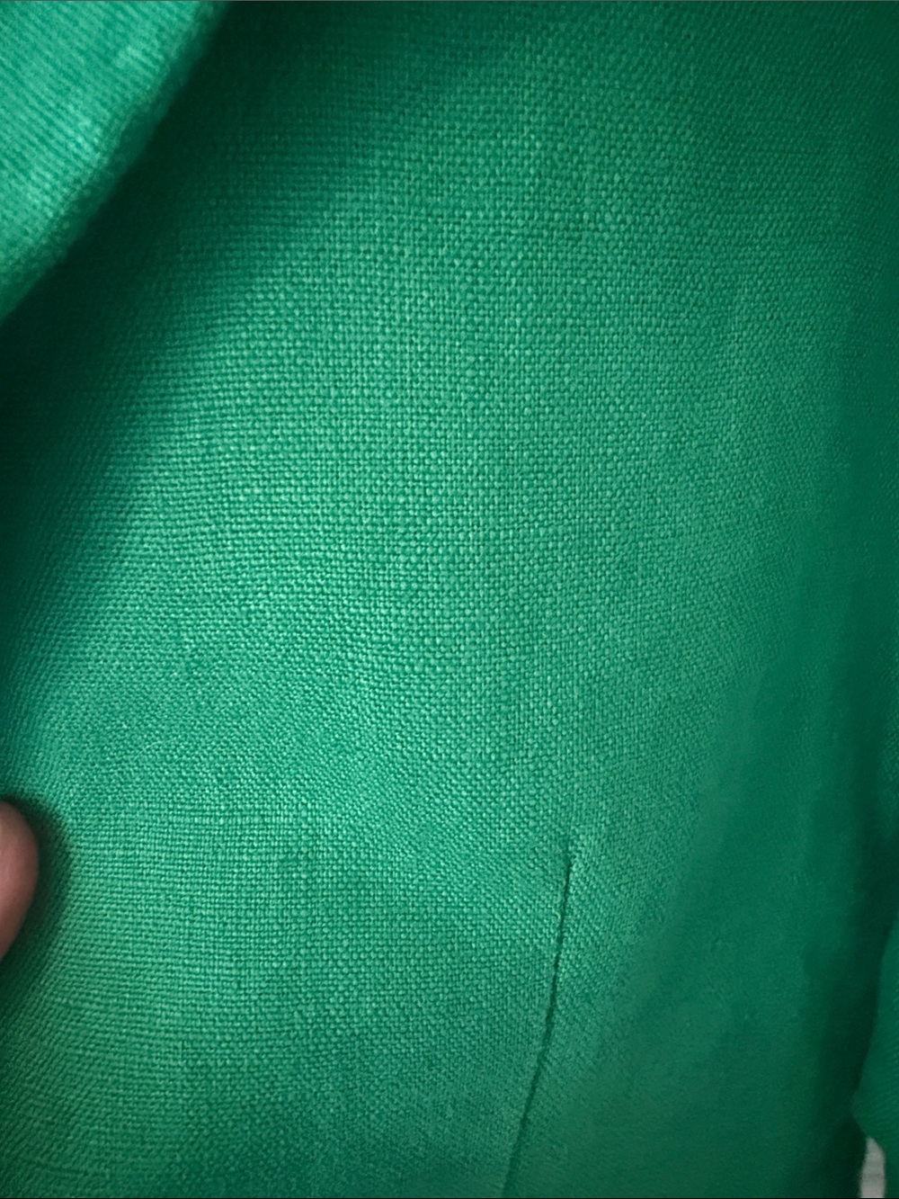 Women’s Green Single-Button Linen Blazer - Picture 6 of 9